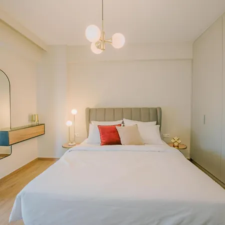Hama Luxury Seaside Apartment
