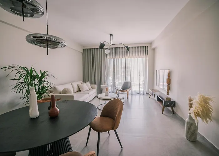 Апартаменты Hama Luxury Seaside Corinth