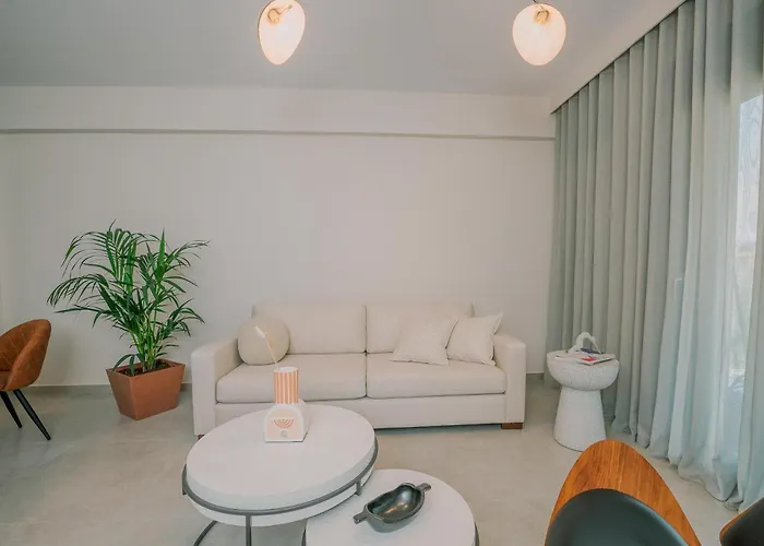 Hama Luxury Seaside *